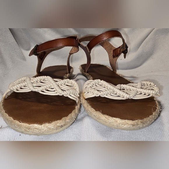 Volcom Crochet Strap Espadrille Flats Boho Summer Sandals Ankle Strap Size 10 - Picture 4 of 11